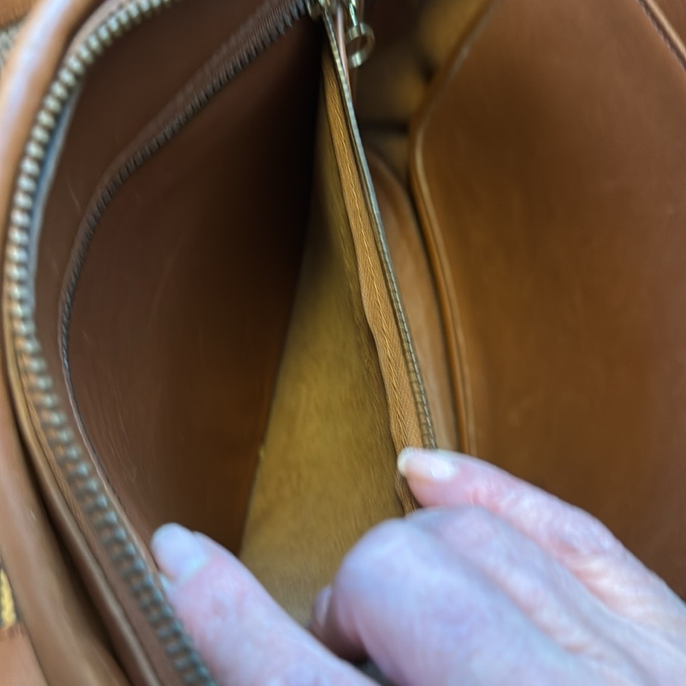 Vintage Coach Asheville zip 9089 British tan dome bowler - Picture 13 of 16